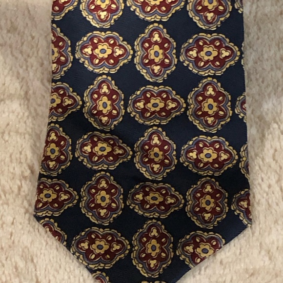 Burberry of London Patterned SilK Men’s Necktie - Picture 6 of 6